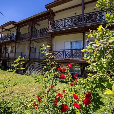 Hotel Ξενοδοχειο Παπαναγιωτου Neraïdochóri Exterior foto